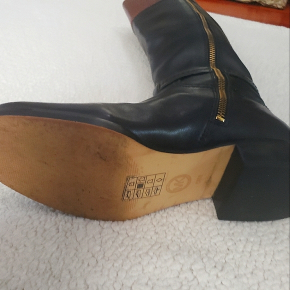 EUC MICHAEL KORS BOOTS SIZE 5.5 - Picture 5 of 6
